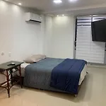 Habitacion Apt Santa Maria